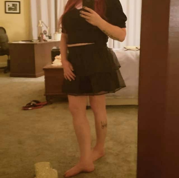 ONE LEFT! Forever 21 Black Mini Skirt with Tulle - Picture 8 of 9